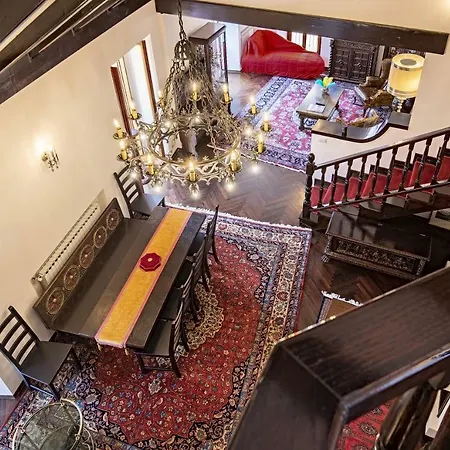 Apartment Elegant Historic Large House On Gravedona