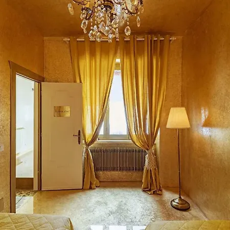 Elegant Historic Large House On Apartamento *