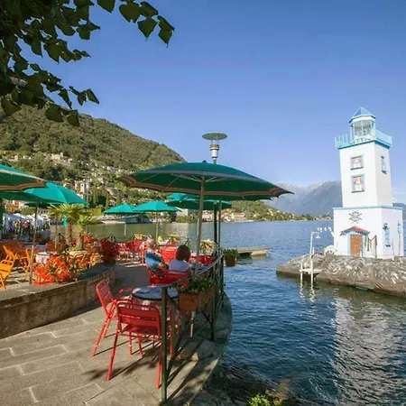 Elegant Historic Large House On グラヴェドーナ