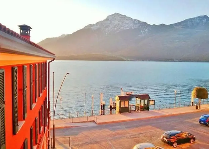 Elegant Historic Large House On Apartament Gravedona